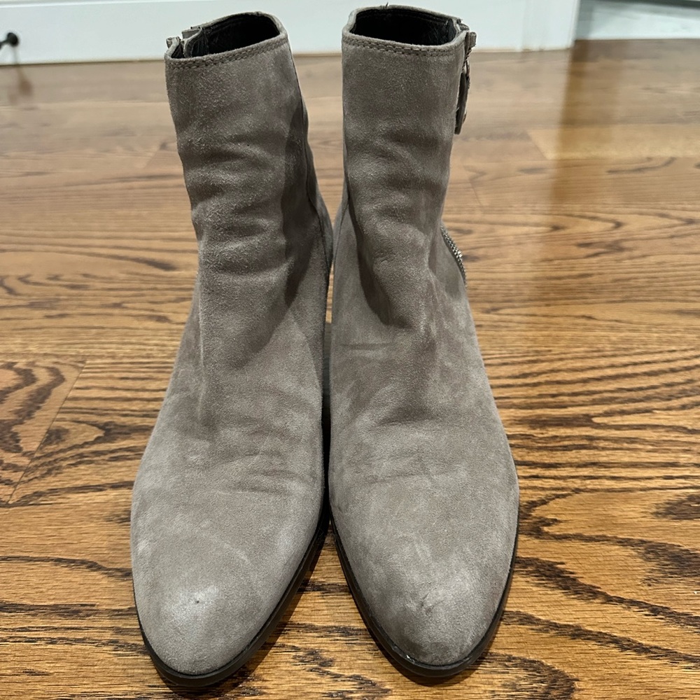 Stuart Weitzman Boots Size 9.5